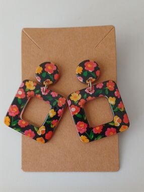 Fashion Jewelry Black Floral Square Drop Earrings with Pink & Yellow Flowers
